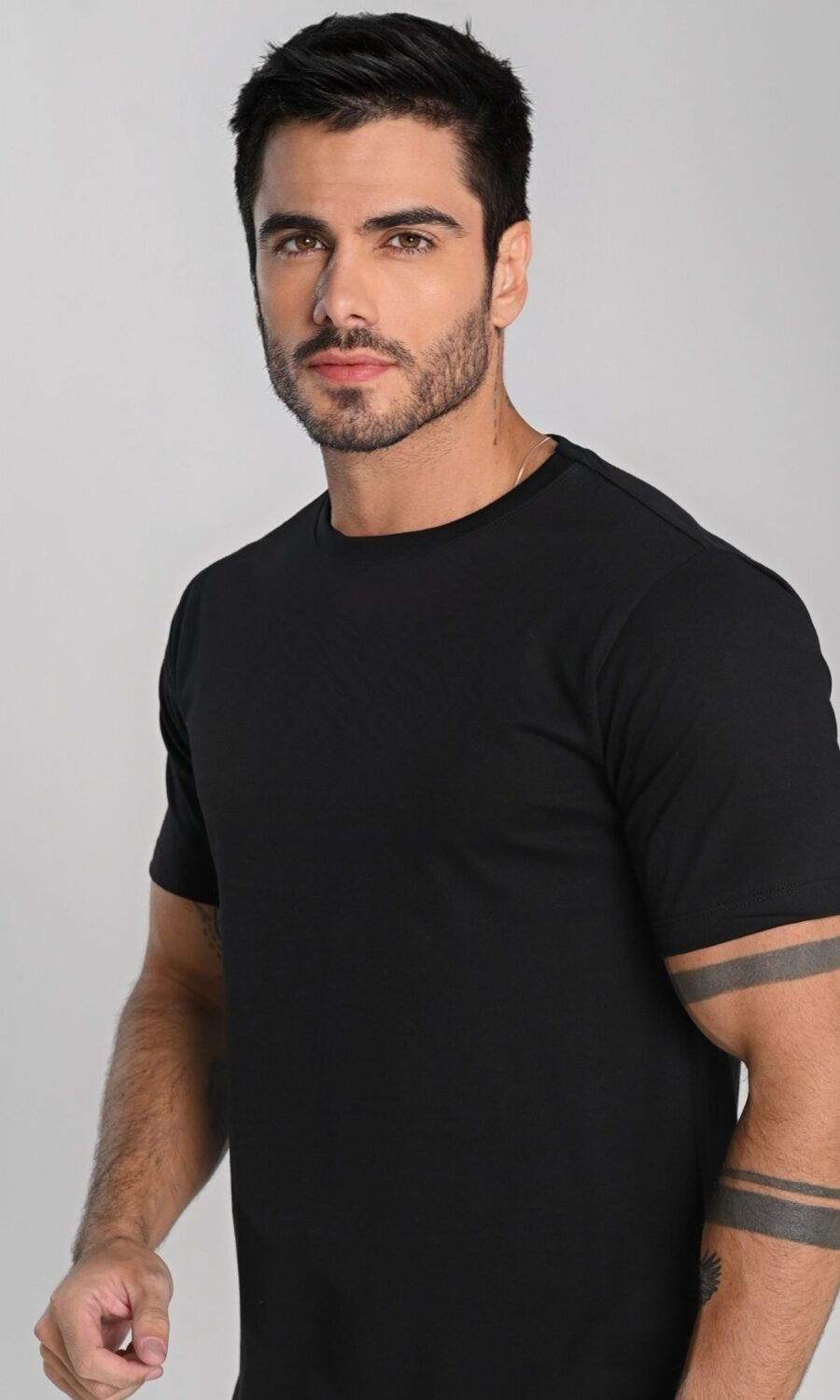 Camiseta Masculina Lisa Preta Algodão 100% Fio 30.1 Premium Confortável Dia a Dia